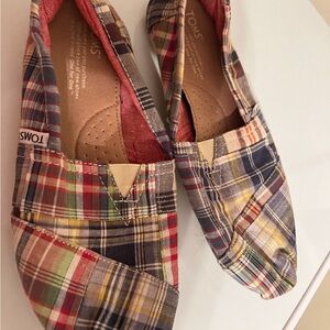 TOMS Women's Multicolor Plaid Flats